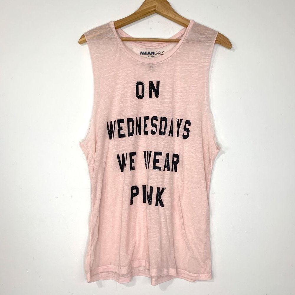 MEAN GIRLS 'On Wednesdays We Wear Pink' Sleeveless Tee Sz XL - Picture 3 of 8